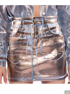 AKIRA Metallic Foil Mini Skirt Size L